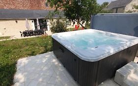 De La Salle Gite 8 Personnes A La Campagne Avec Jacuzzi 4 Chambres 3 Wc